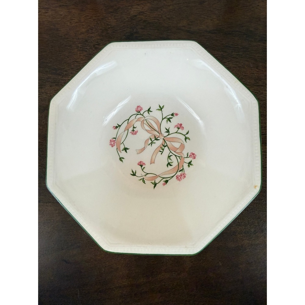VTG Johnson Bros. Eternal Beau 6 3/4" Soup Cereal‎ Bowl Made in England